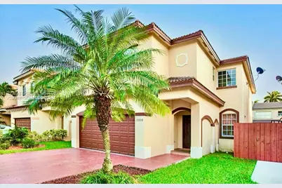 11320 NW 43rd Ter, Doral, FL 33178 - Photo 2