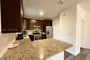 11320 NW 43rd Terrace, Doral, FL 33178 - Photo 16