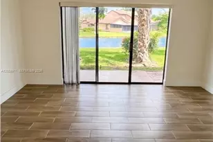 9814 Nob Hill Ct, Sunrise, FL 33351 - Photo 8