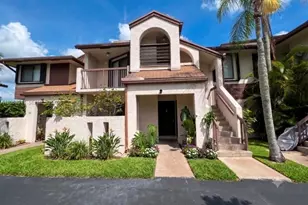 9814 Nob Hill Ct, Sunrise, FL 33351 - Photo 2