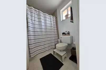 8085 NW 8th St #6, Miami, FL 33126 - Photo 14