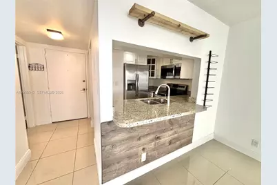 2935 NE 163rd St #5P, North Miami Beach, FL 33160 - Photo 2