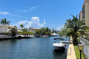 2935 NE 163rd St, North Miami Beach, FL 33160 - Photo 10