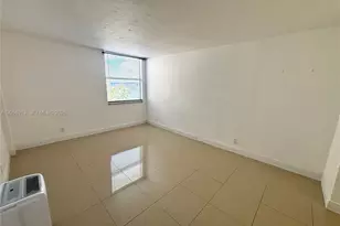 2935 NE 163rd St, North Miami Beach, FL 33160 - Photo 14