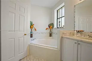 10341 NW 32nd Terrace, Doral, FL 33172 - Photo 52