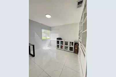1970 NW 178th Ter #1, Pembroke Pines, FL 33029 - Photo 12