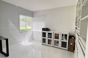 1970 NW 178th Terrace, Pembroke Pines, FL 33029 - Photo 12