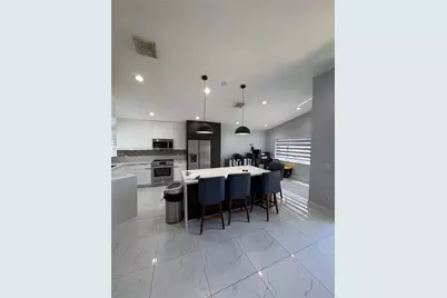1970 NW 178th Ter #1, Pembroke Pines, FL 33029 - Photo 2