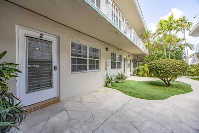 2072 NE 169th St #2, North Miami Beach, FL 33162 - Photo 18