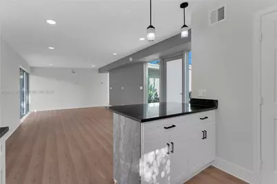 5801 NW 20th St, Margate, FL 33063 - Photo 14