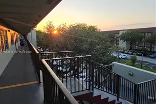 13250 SW 7th Ct, Pembroke Pines, FL 33027 - Photo 20