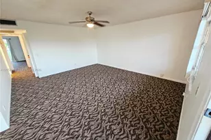13250 SW 7th Ct, Pembroke Pines, FL 33027 - Photo 4