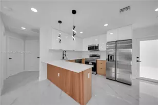 1042 Darlington St, Other City - In The State Of Florida, FL 33974 - Photo 8