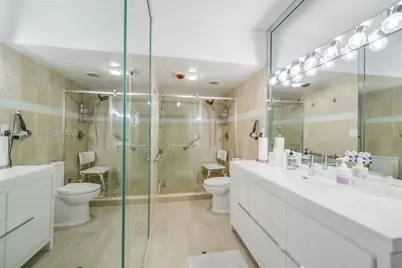 1980 S Ocean Dr #5E, Hallandale Beach, FL 33009 - Photo 28