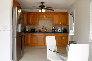 20130 SW 106th Ave, Cutler Bay, FL 33189 - Photo 18