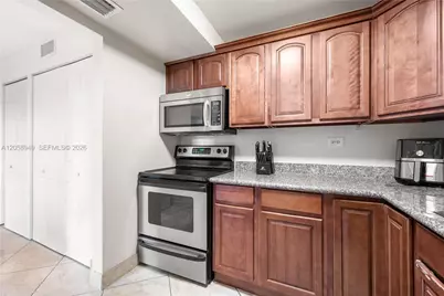 1720 NW N River Dr #107, Miami, FL 33125 - Photo 8