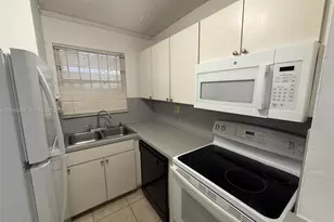 8841 W Flagler St, Miami, FL 33174 - Photo 2