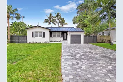 430 Forrest Dr, Miami Springs, FL 33166 - Photo 1