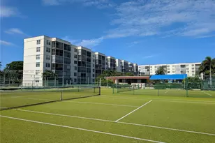 8900 Washington Blvd, Pembroke Pines, FL 33025 - Photo 16