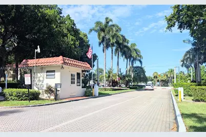 8900 Washington Blvd #505, Pembroke Pines, FL 33025 - Photo 14