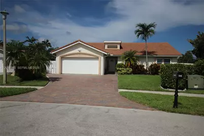 6486 Woodbury Rd, Boca Raton, FL 33433 - Photo 1