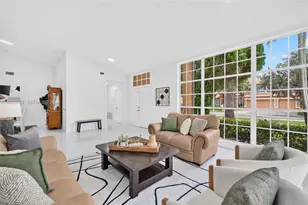 19352 NW 11th St, Pembroke Pines, FL 33029 - Photo 8