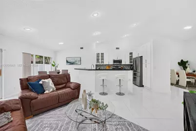 19352 NW 11th St, Pembroke Pines, FL 33029 - Photo 32