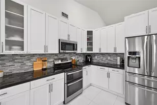 19352 NW 11th St, Pembroke Pines, FL 33029 - Photo 24
