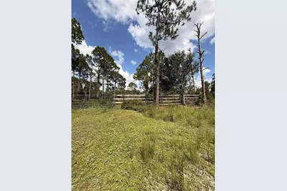365 N Zambria St, Clewiston, FL 33440 - Photo 2