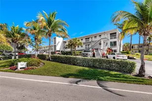 1041 Hillsboro Mile, Hillsboro Beach, FL 33062 - Photo 28
