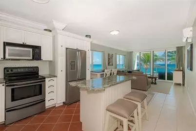 1041 Hillsboro Mile #2, Hillsboro Beach, FL 33062 - Photo 2