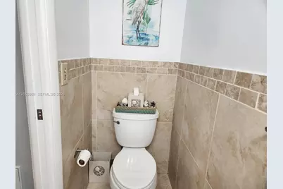 3321 Farragut St #7H, Hollywood, FL 33021 - Photo 14