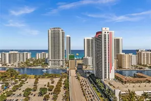 4010 S Ocean Dr, Hollywood, FL 33019 - Photo 96