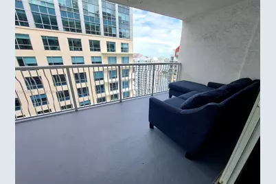 1200 Brickell Bay Dr #3708, Miami, FL 33131 - Photo 10