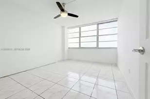 1351 NE Miami Gardens Dr, Miami, FL 33179 - Photo 22