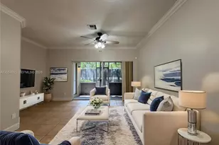 752 S W 122nd Terrace, Pembroke Pines, FL 33025 - Photo 2