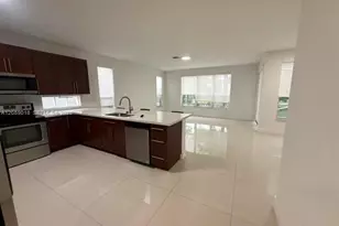 5402 NW 120th Ave, Coral Springs, FL 33076 - Photo 2