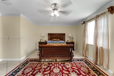 9110 SW 203rd Ter, Cutler Bay, FL 33189 - Photo 14