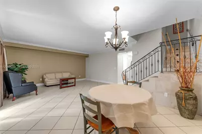 9110 SW 203rd Ter, Cutler Bay, FL 33189 - Photo 8