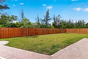 2208 SE 30th St, Homestead, FL 33035 - Photo 58