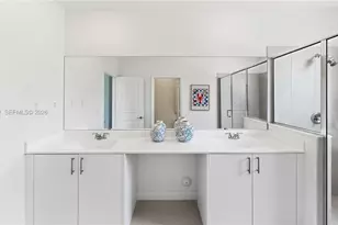 2208 SE 30th St, Homestead, FL 33035 - Photo 44