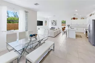 2208 SE 30th St, Homestead, FL 33035 - Photo 16