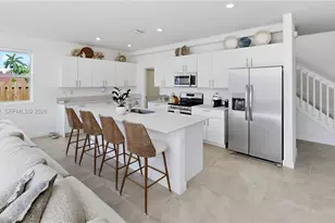 2208 SE 30th St, Homestead, FL 33035 - Photo 22