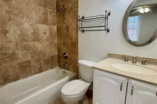16743 Hemingway Dr, Weston, FL 33326 - Photo 14