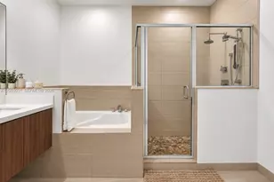 10533 NW 78th Terrace, Doral, FL 33178 - Photo 38