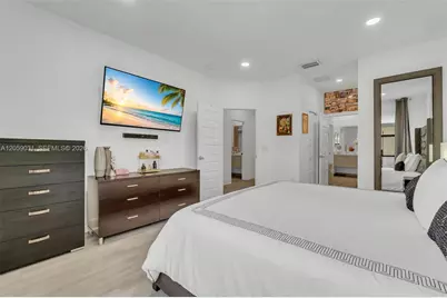 10533 NW 78th Ter, Doral, FL 33178 - Photo 36