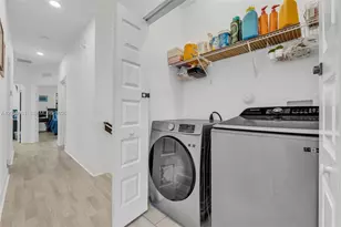 10533 NW 78th Terrace, Doral, FL 33178 - Photo 34