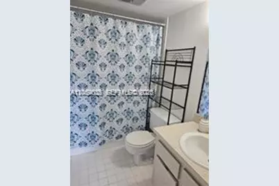 2505 W 67th Pl #22-27, Hialeah, FL 33016 - Photo 8