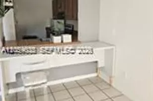2505 W 67th Pl, Hialeah, FL 33016 - Photo 10