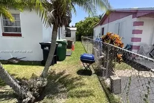 11370 SW 224th St, Miami, FL 33170 - Photo 4